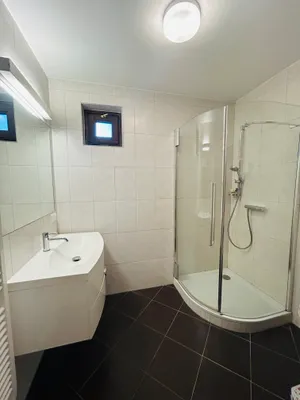 2-Zimmer-Wohnung mieten in Wien – 73 m², € 980 – Bild 8 von 9