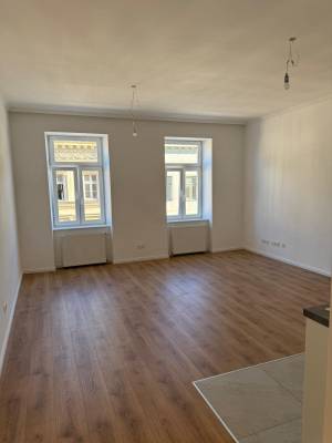 Helle generalsanierte 3 Zimmer Wohnung beim Yppenplatz