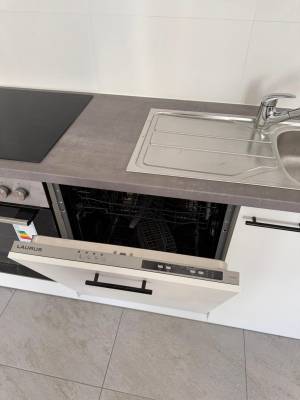 Helle generalsanierte 3 Zimmer Wohnung beim Yppenplatz – Bild 3