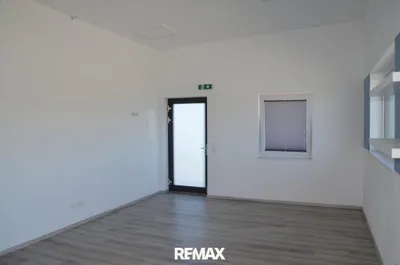 1-Zimmer-Gewerbeimmobilie mieten in Krems Land – 32 m², € 443 – Bild 2 von 7
