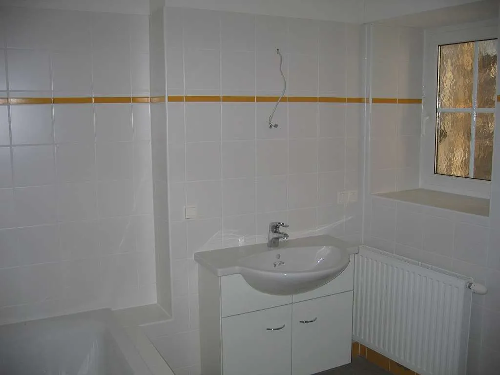 Wohnen im Herzen von Hartberg - Charmante 3-Zimmer-Altbauwohnung mit Blick auf den Hauptplatz – pohled 3