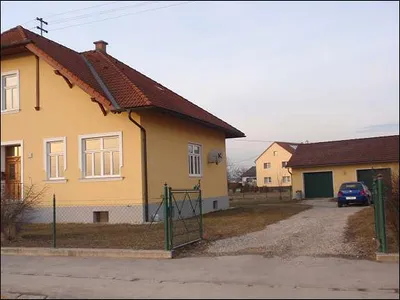 3-Zimmer-Haus mieten in Perg – 130 m², € 1.100 – Bild 2 von 10