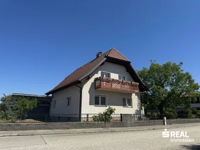 Gewerbeimmobilie kaufen in Wels – 165 m², € 450.000