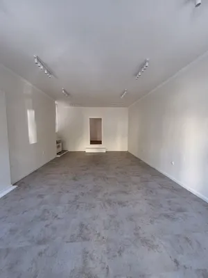 2-Zimmer-Gewerbeimmobilie mieten in Baden – 58 m², € 790 – Bild 3 von 6
