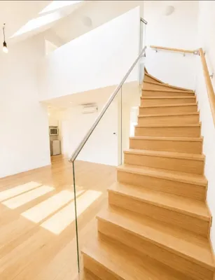 Exklusive 4-Zimmer Maisonette mit Dachterrasse, Klimaanlage & Fußbodenheizung - stilvolles Wohnen auf zwei Ebenen – Bild 2