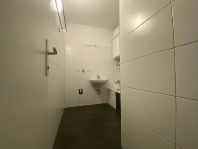 1-Zimmer-Wohnung mieten in Krems an der Donau – 48,68 m², € 354 – Bild 9 von 12