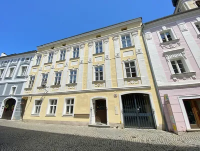 1-Zimmer-Wohnung mieten in Krems an der Donau – 48,68 m², € 354