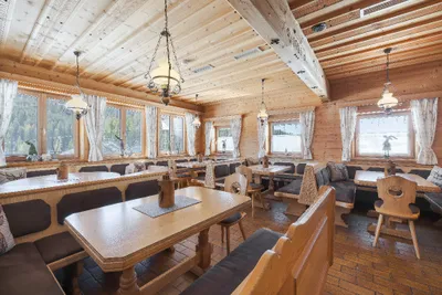 10-Zimmer-Immobilie kaufen in Sankt Johann im Pongau – 350 m², € 2.290.000 – Bild 8 von 15