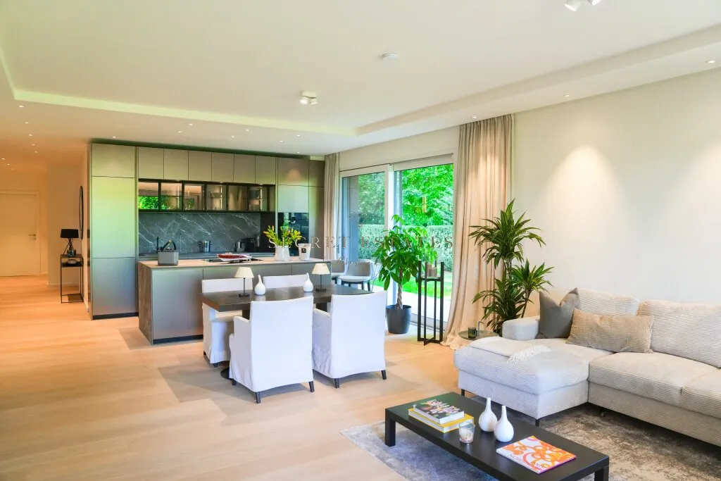 LUXUS-Seewohnung in 1. REIHE DES WÖRTHERSEES - Ansicht 3