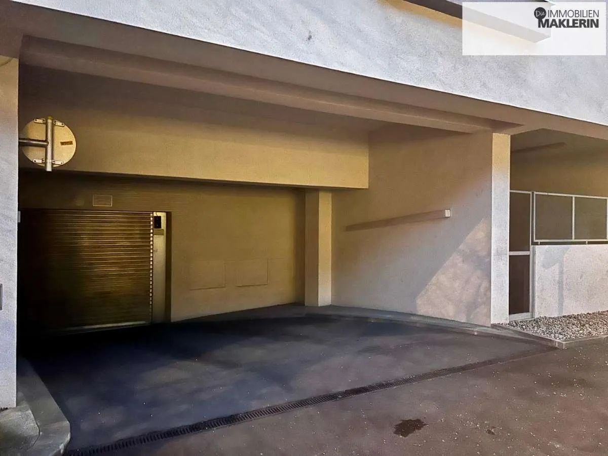 KFZ - Stellplatz | Leonfeldnerstraße 210 - Ansicht 2