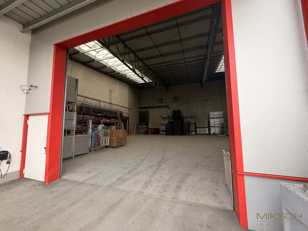 Halle & Büro direkt neben A1 zu mieten I 558m² Halle I 65m² Büro I vielseitig nutzbar - Prikaz 3