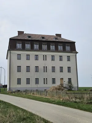 4-Zimmer-Gewerbeimmobilie kaufen in Horn – 1 000 m², € 160.000 – Bild 6 von 6