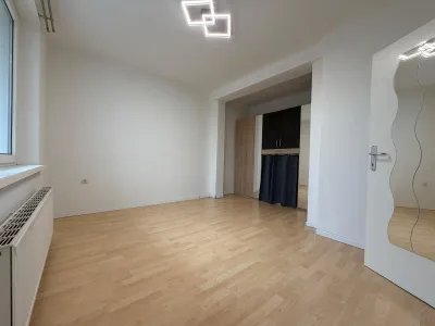 2-Zimmer-Wohnung kaufen in Linz – 53 m² – Bild 2 von 7