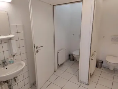 2-Zimmer-Gewerbeimmobilie mieten in Mistelbach – 150 m², € 1.365 – Bild 5 von 6