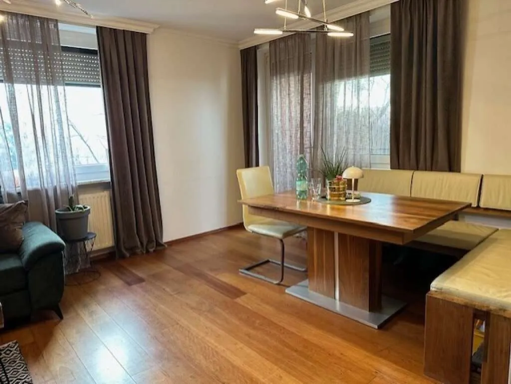 4-Zimmer-Wohnung mit Loggia (Gnigl) ️ – pohled 3