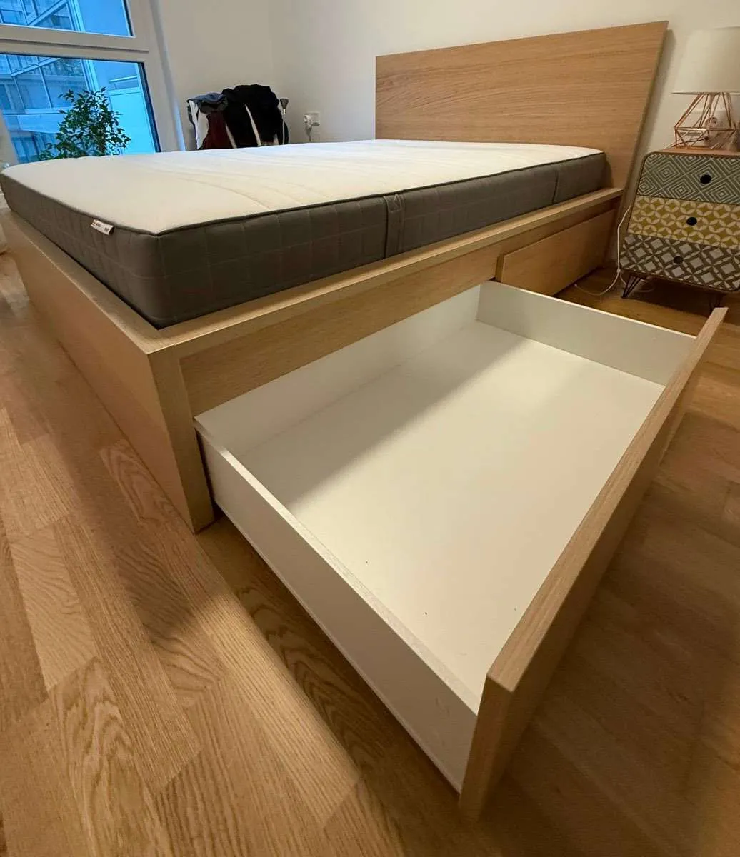 IKEA Bett 140x200 mit Schubladen, Lattenrost und Matratze, € 250,- (1120 Wien)