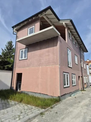 Immobilie kaufen in Baden – 311 m², € 299.000 – Bild 2 von 16