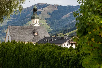Grundstück kaufen in Kitzbühel – 1 157 m², € 2.495.000 – Bild 4 von 5