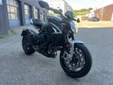 MV Agusta Dragster RR Ottantesimo 1von 500