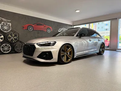 Audi A4 RS4 Kombi *PANO*CARBON*AHK*HEAD-UP*B&O*360 KAMERA