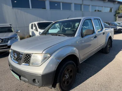 Nissan Navara / NP300 Navara Double Cab XE 2,5 4x4 Pickup