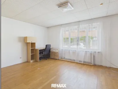 4-Zimmer-Haus kaufen in Bruck an der Leitha – 165 m², € 279.000 – Bild 10 von 26