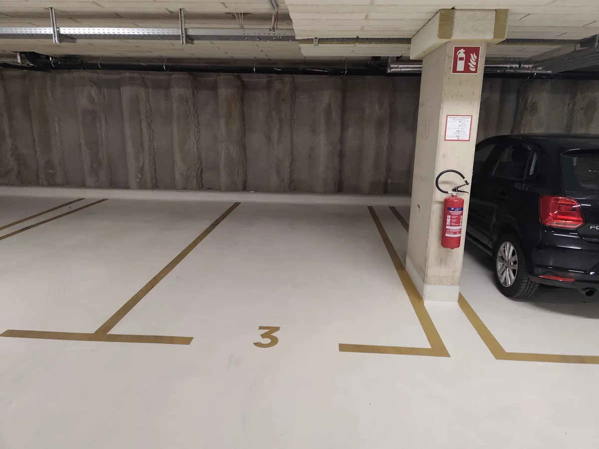 TIefgaragenstellplatz im Neubau in Wien Hernals mit klasse Verkehrsanbindung (U6 Alserstraße) - Ansicht 2