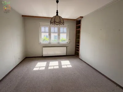 5-Zimmer-Haus kaufen in Hollabrunn – 145 m², € 99.000 – Bild 11 von 28