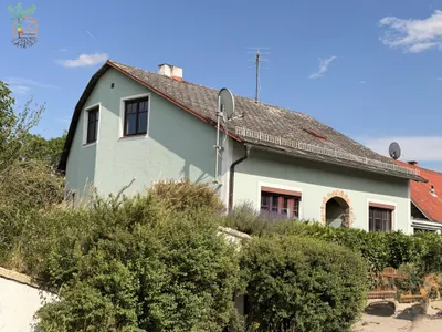 5-Zimmer-Haus kaufen in Hollabrunn – 145 m², € 99.000 – Bild 1 von 28
