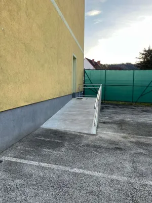 4-Zimmer-Gewerbeimmobilie mieten in Bruck-Mürzzuschlag – 150 m², € 10 – Bild 21 von 21