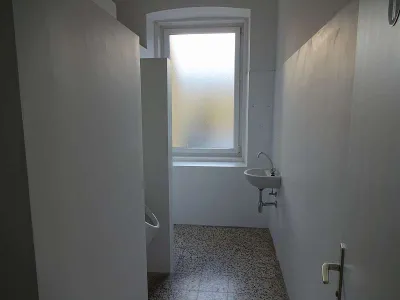 4-Zimmer-Gewerbeimmobilie mieten in Bruck-Mürzzuschlag – 150 m², € 10 – Bild 15 von 21