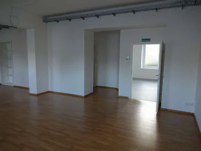 4-Zimmer-Gewerbeimmobilie mieten in Bruck-Mürzzuschlag – 150 m², € 10 – Bild 13 von 21