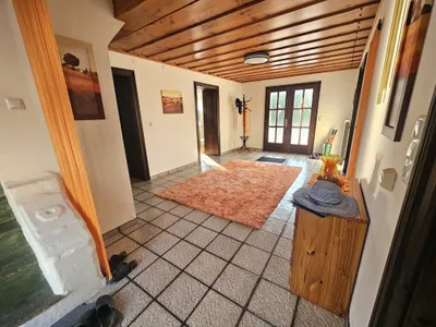 8-Zimmer-Haus kaufen in Amstetten – 251 m², € 379.000 – Bild 3 von 29
