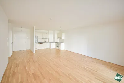 Ruhelage: 3-Zimmer-Wohnung mit Loggia – Bild 2