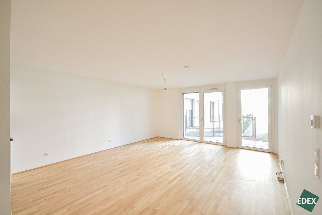 Ruhelage: 3-Zimmer-Wohnung mit Loggia, Wien