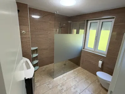 8-Zimmer-Haus mieten in Vöcklabruck – 180 m², € 1.300 – Bild 20 von 38