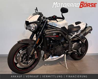 Triumph Speed Triple RS Teilzahlung ab 55 Euro monatlich