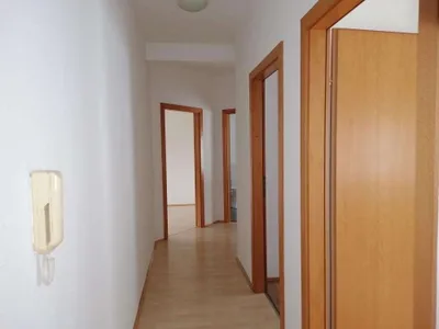 2-Zimmer-Wohnung mieten in Amstetten – 51 m², € 698 – Bild 2 von 8