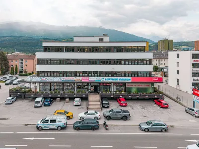 5-Zimmer-Gewerbeimmobilie mieten in Innsbruck-Land – 197 m², € 2.500 – Bild 6 von 6