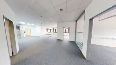 5-Zimmer-Gewerbeimmobilie mieten in Innsbruck-Land – 197 m², € 2.500 – Bild 4 von 6
