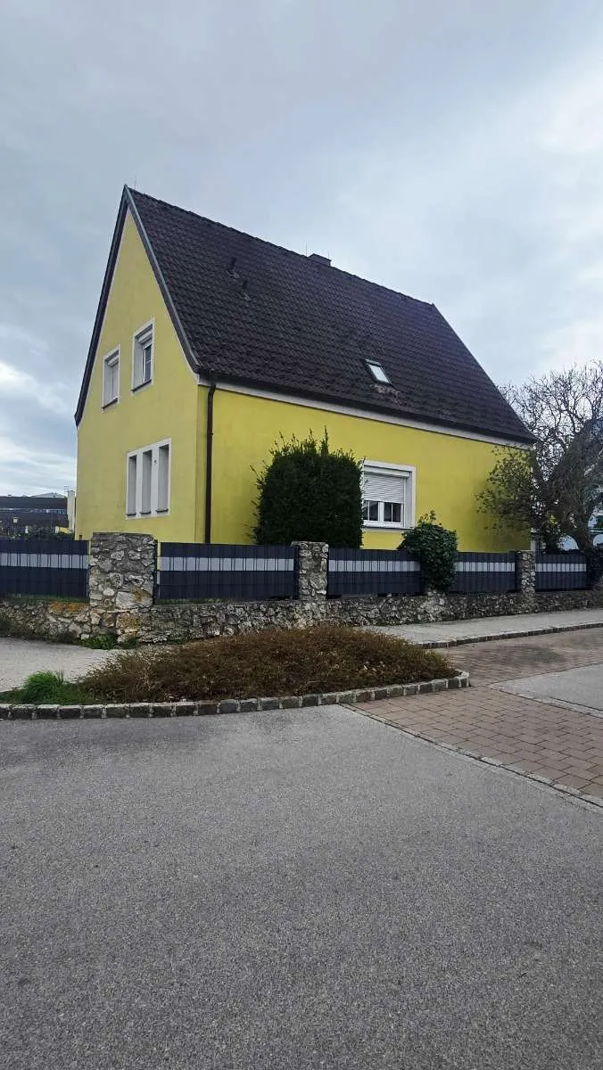 Haus mit Potenzial für einen modernen Look in Leobersdorf - Widok 3