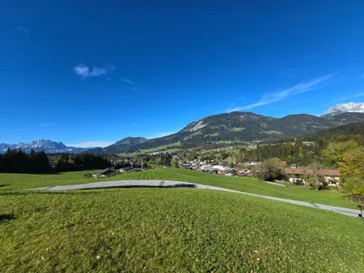 Grundstück kaufen in Kitzbühel – 471 m², € 459.900 – Bild 1 von 6