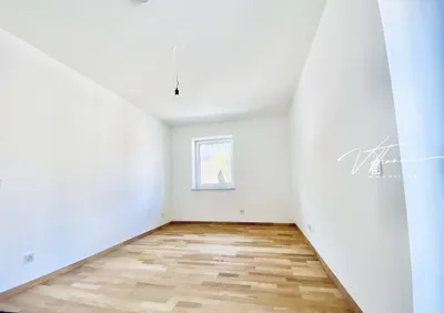 2-Zimmer-Wohnung kaufen in Gmunden – 76,1 m², € 247.037 – Bild 6 von 14