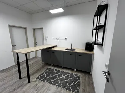 3-Zimmer-Gewerbeimmobilie mieten in Linz Land – 37 m², € 12 – Bild 10 von 12