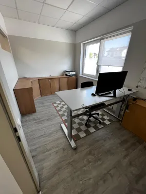 3-Zimmer-Gewerbeimmobilie mieten in Linz Land – 37 m², € 12 – Bild 8 von 12