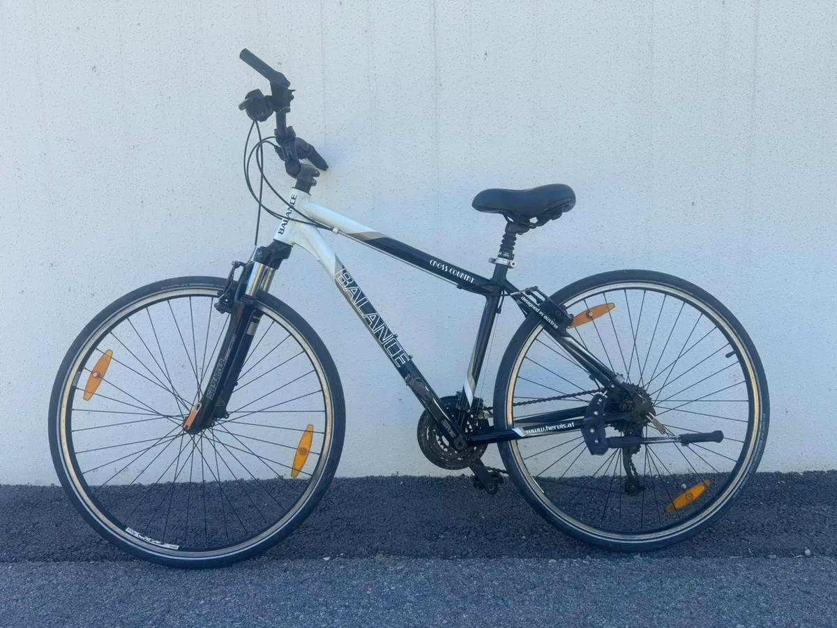 wie lange kann man fahrradhelme benutzen Titan Größe:22 x 23 cm (8,6
