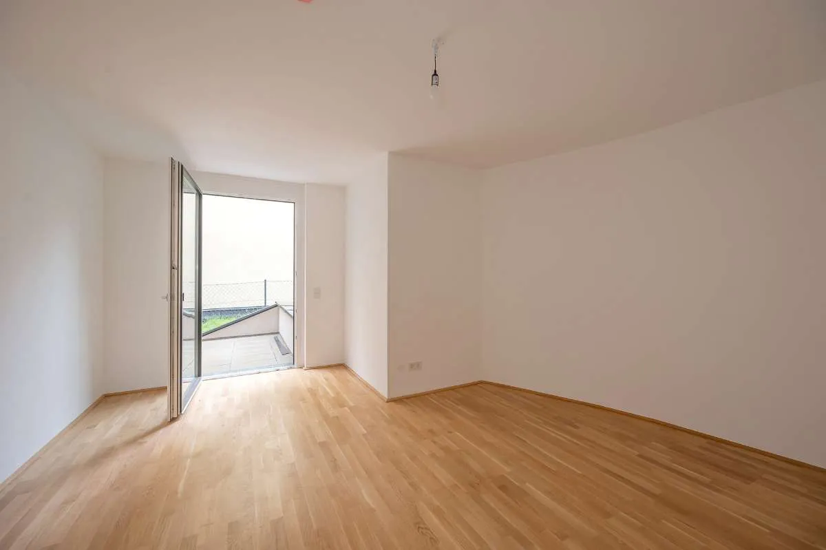 Büro- & Praxisnutzung erlaubt | 2-Zimmer-Wohngenuss mit 13 m² Gartenfläche zzgl. Terrasse - Ansicht 2