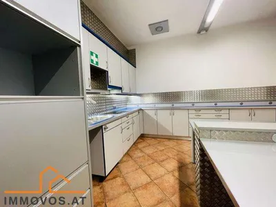 3-Zimmer-Gewerbeimmobilie mieten in Wien – 219,03 m², € 2.112 – Bild 3 von 12