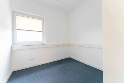 Gewerbeimmobilie mieten in Wels-Land – 161 m², € 1.700 – Bild 5 von 14