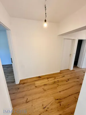 4-Zimmer-Gewerbeimmobilie mieten in Mödling – 93 m², € 1.650 – Bild 10 von 31